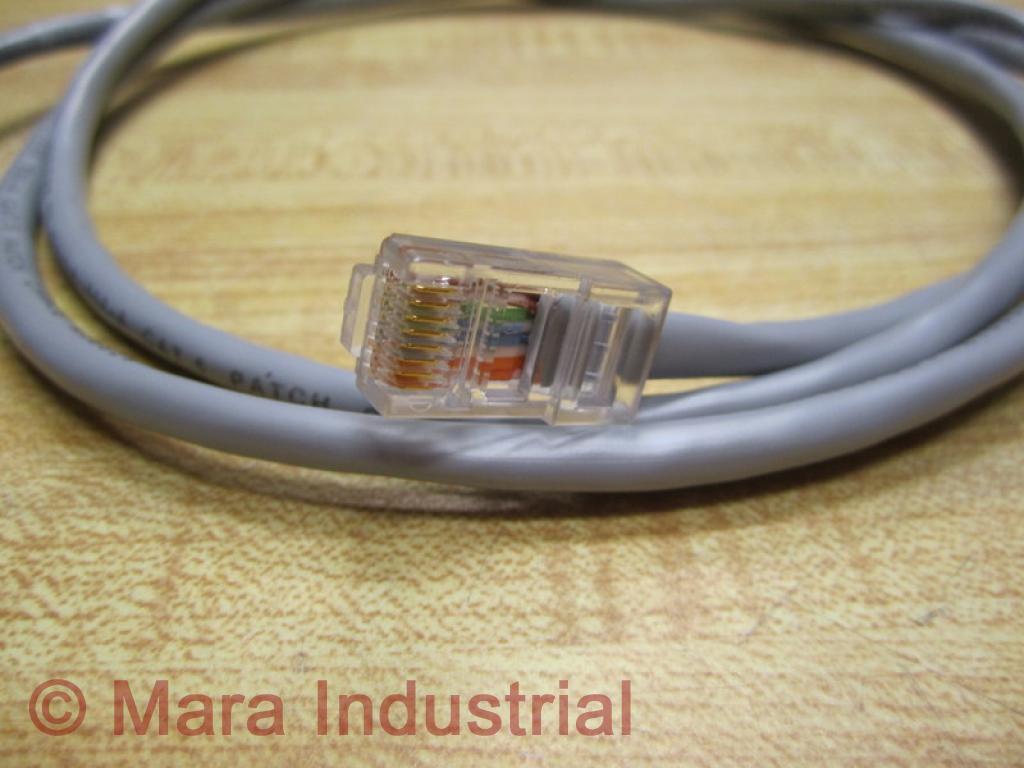 Mohawk/CDT CCI 952-5 Clover Cat 5 Patch Cable 55 Inches