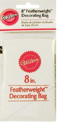 WILTON Premium FEATHERWEIGHT 8'' DECORATING BAG - New!
