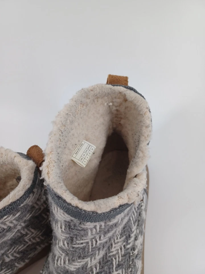 Botines SANUK para mujer tejidos talla 6 S/N 1104029 gris/blanco Foto 3 de 4