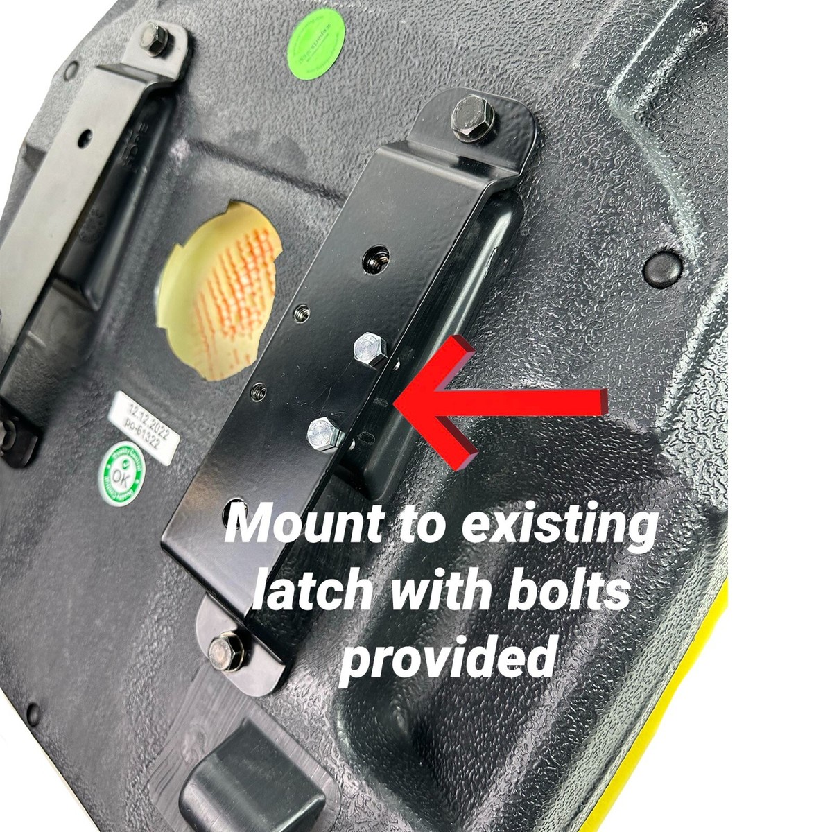 DirectFit High-Back Replacement Seat For John Deere X465-X950R Lawn Tractors - Replaces AM136400