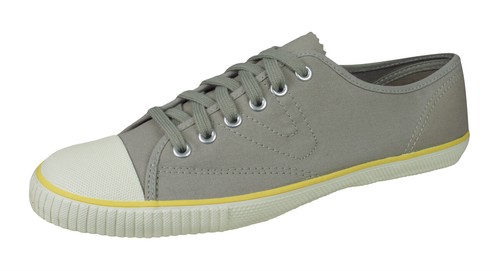 rubber toe canvas shoes