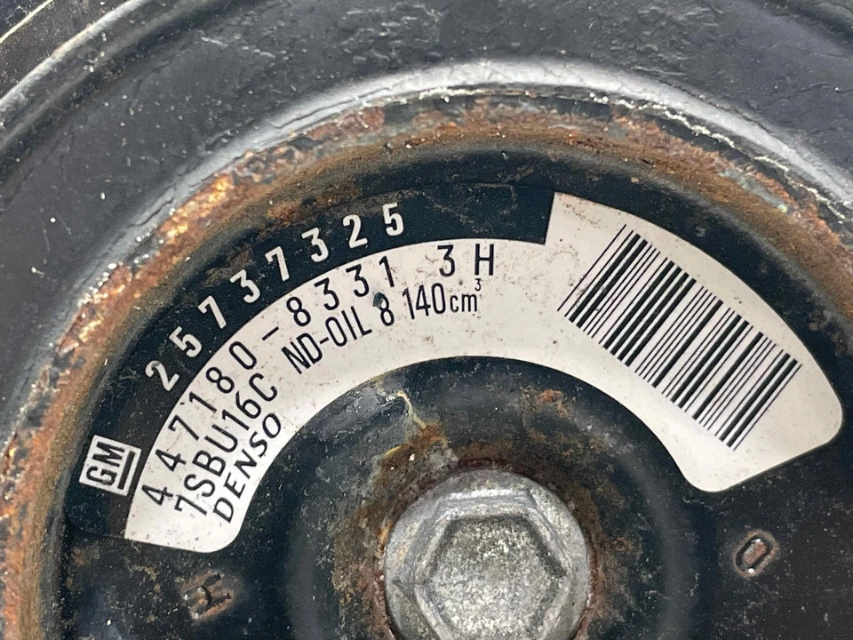 2006 凯迪拉克 STS 空调压缩机单元带滑轮原始设备制造商 25737325 06 — 第 2/4 张图片