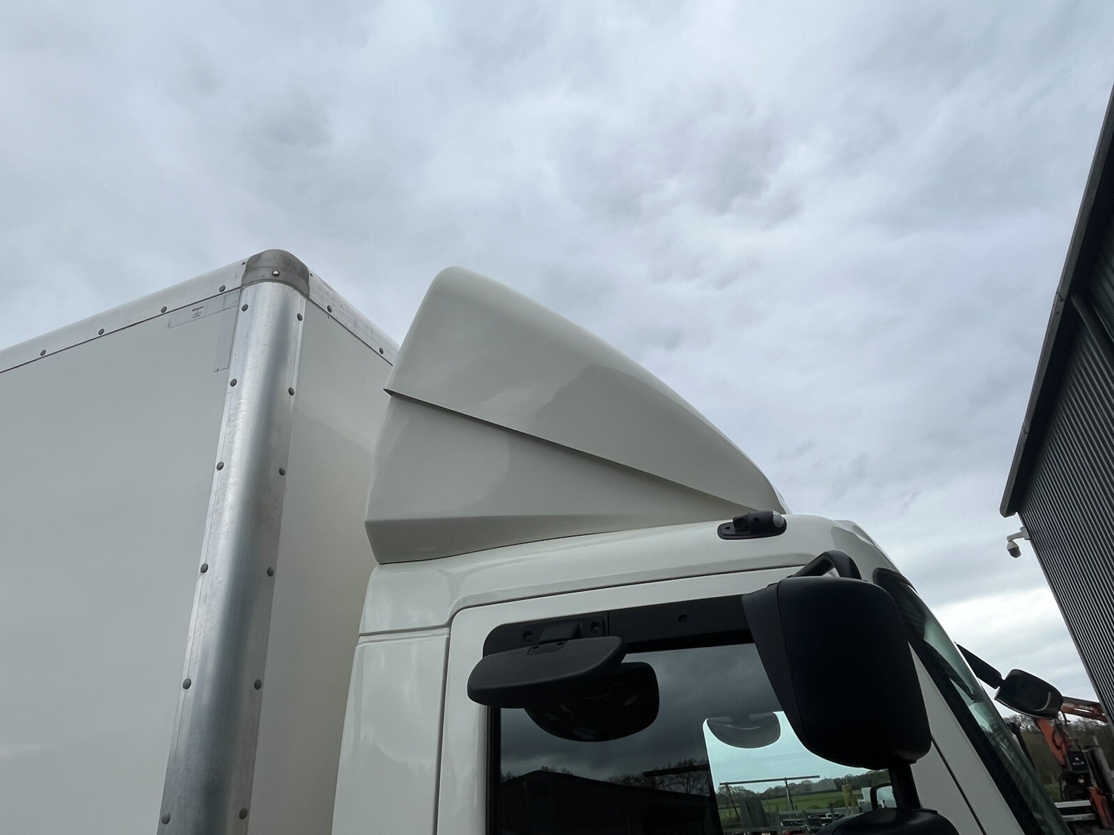 DAF LF 180 Lorry Air Deflector Air Dam Brand New x 3 available eBay