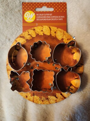 Wilton 6 Piece Autumn Pie Crust Cutter Set, 2308-0893