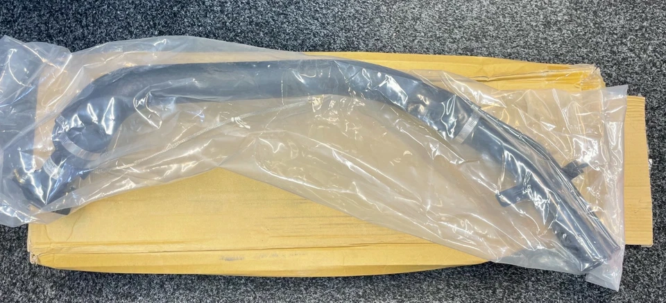 Dorman 577-022 Fuel Filler Neck For Escalade 2002-2003 Tahoe 2000-03 GMC Yukon  Foto 4 de 4