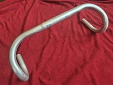 Trek SYSTEM 2 COMPONENTS Alloy Road Handlebar 26.0 x 42 cm