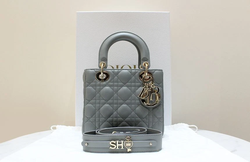 Petit sac fourre tout et bandoulière Dior Lady My ABC gris pierre M0538 122241982