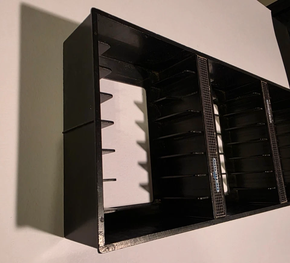 官方世嘉 Genesis 24 游戏盒壁挂架 1992 ☆ 正品 ☆ — 第 4/4 张图片