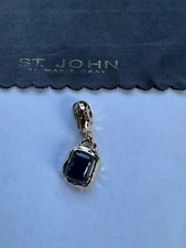 st john zipper pull