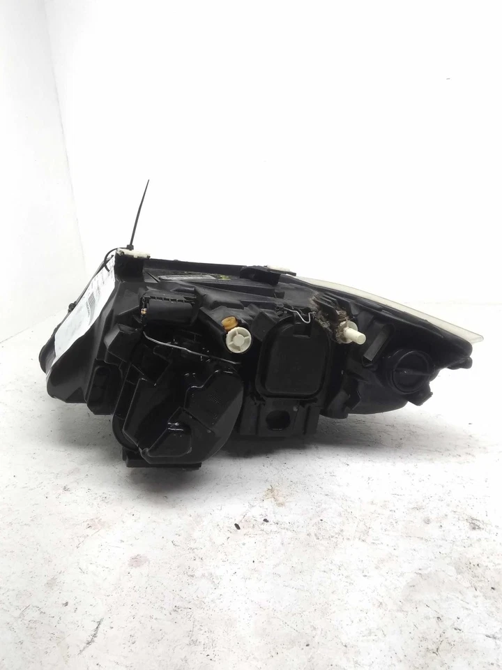 Used Right Headlight Assembly fits: 2010 Bmw 328I Sdn w/o xenon R. Right Grade C Foto 3 de 4