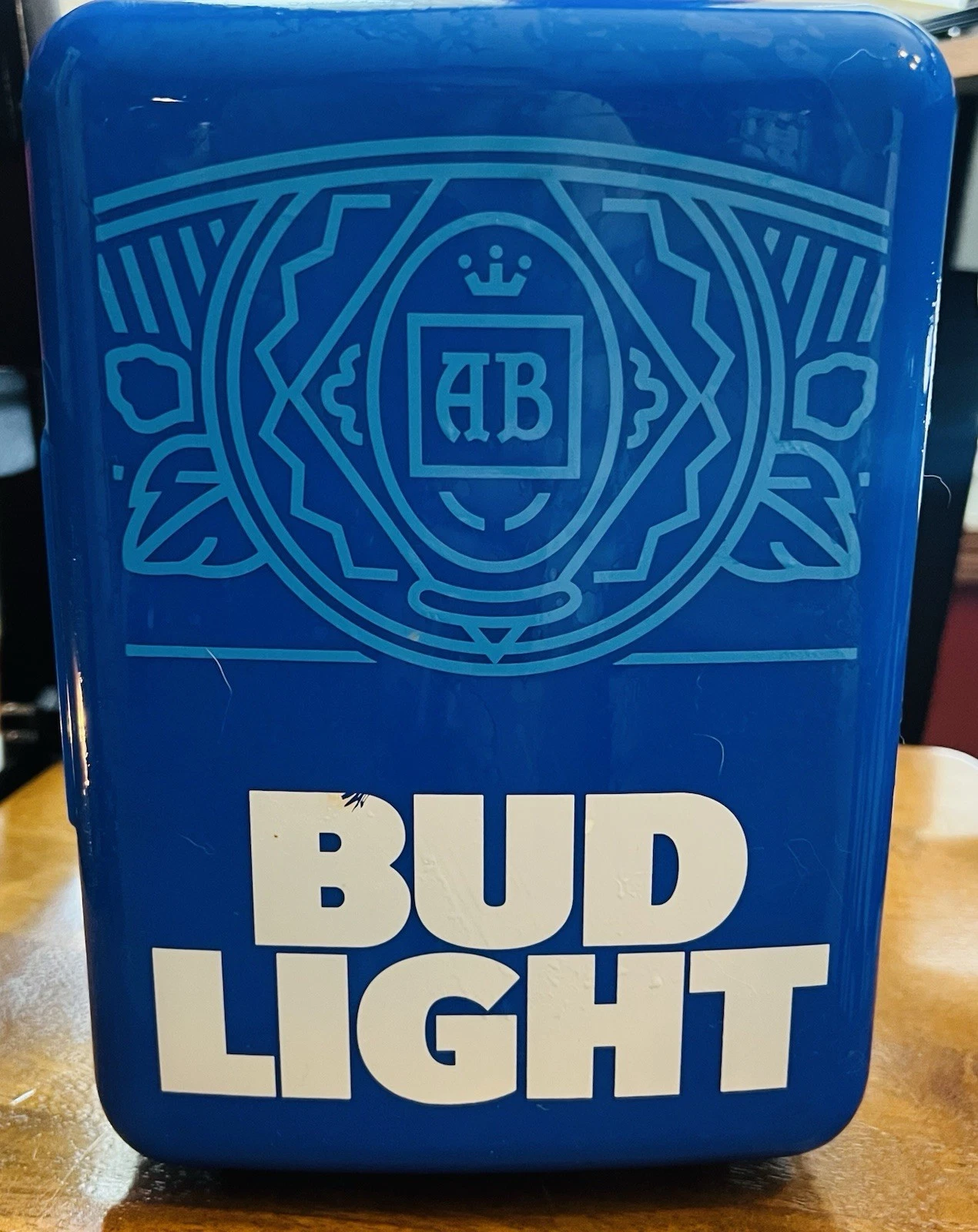 Bud Light 6-Can Mini Portable Personal Fridge Beverage Cooler
Opens in a new window or tab