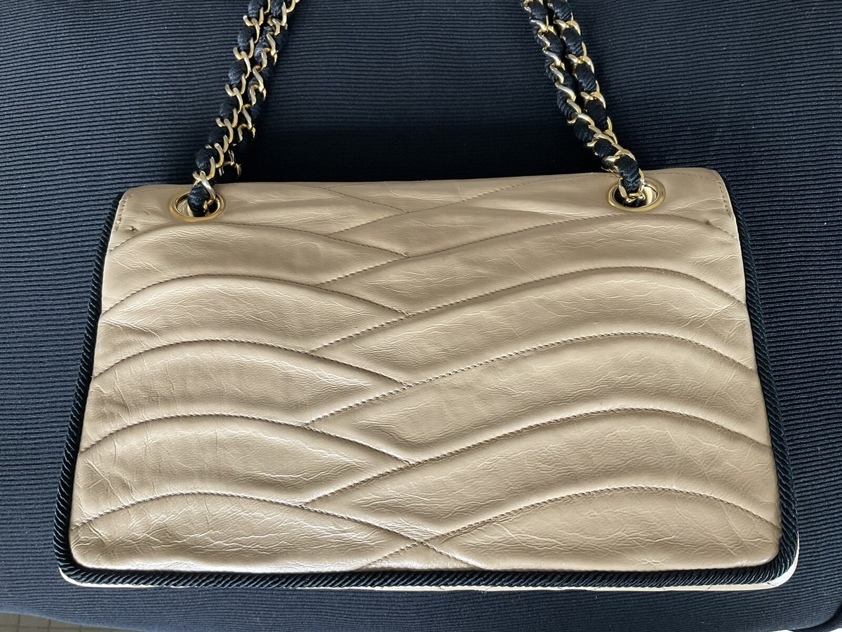 AUTH 80's CHANEL Tan Black Trim Wavy Stitch Classic 2.55 AUTH 80's CHANEL Tan Black Trim Wavy Stitch Classic 2.55