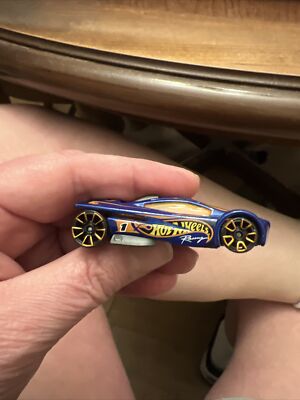 2020 Hot Wheels Multi Pack Exclusive Sling Shot LOOSE