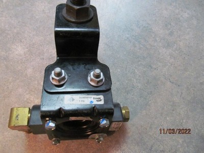 INTERNATIONAL 3628539C92 Air Brake Valve Bendix 5018325 1 PSI free 