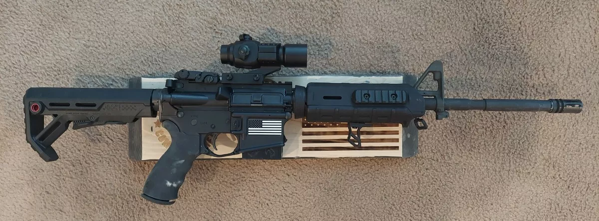 Arsenal AR-15 Wall Mount