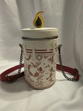 Bolso Bandolera Loungefly Disney Hocus Pocus Negro Llama Vela Cilindro