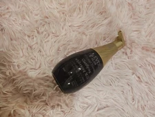 4ever  Glow Crystal Whitening Milk.