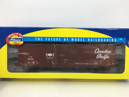 HO Athearn RTR 91214 Canadian Pacific 50’ Combination Door Boxcar CP Rail #49201 | Condition: Used