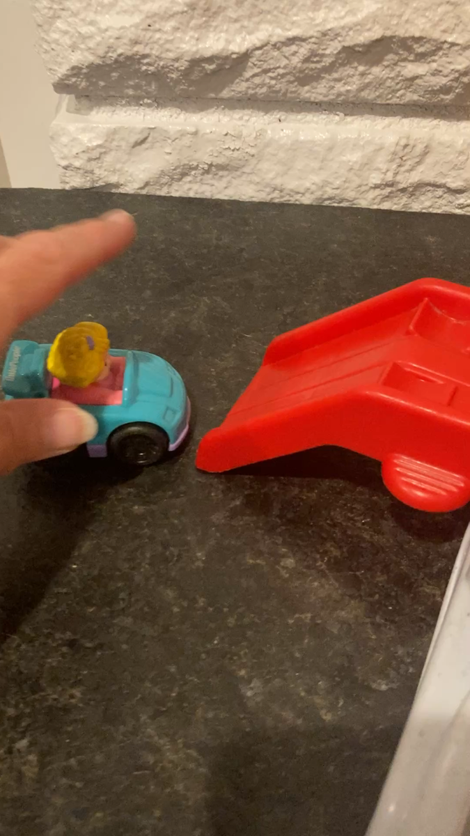 Little People Stand and Play Rampway Fisher Price Wheelies