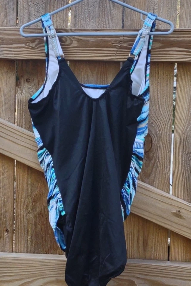 Traje de Baño Croft And Barrow Fresco Rayas Azul Cuerpo Escultor Una Pieza Acanalado Nuevo con Etiquetas Foto 2 de 4