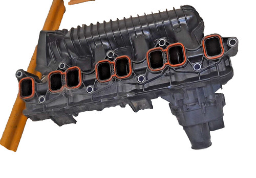 Mercedes W204 C-Klasse 180 CGI Ansaugbrücke Ansaugkrümmer Saugrohr A2710903037