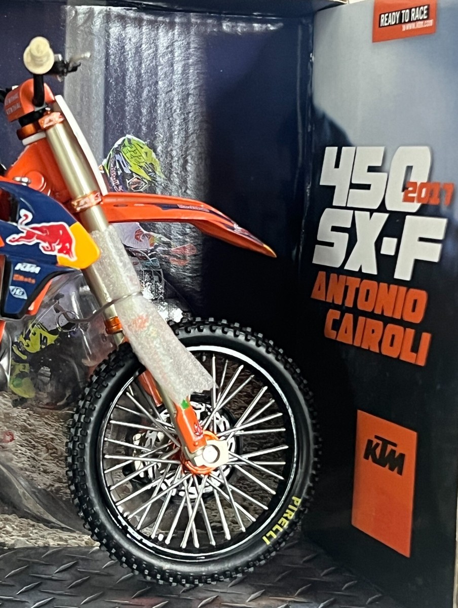 MODELLINO MOTOCROSS KTM SXF 450 TONY CAIROLI 2017