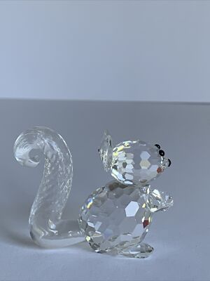 エジプト　クリスタル　置物　ASFOUR ASFOUR Crystal Squirrel Figurine Green Made In Egypt NIB | eBay
