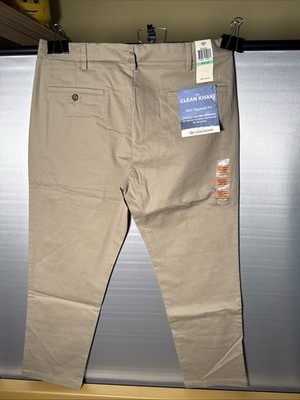 Dockers ''Clean Khaki'' Pants in a Slim Tapered Fit.(34x29) - New With Tag
