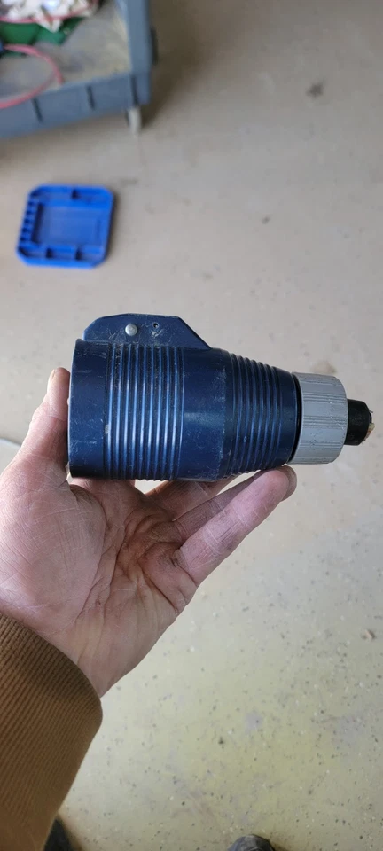 NEW Woodhead Y560PF 1301500284 Exposition Pin & Sleeve Plug 60A 277/480VAC 4P 5W - Image 4 of 4