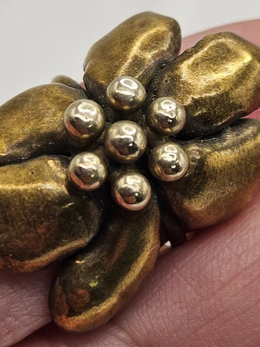 Vintage Brass Modernist Daisy Flower Ring Size 5.5 - Picture 6 of 10