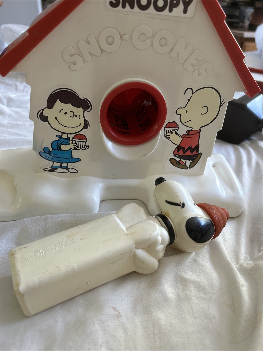VINTAGE Snoopy Sno-Cone Machine Snow Cone Machine - Incomplete | eBay