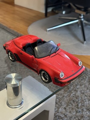 1:18 Porsche Carrera 911 Speedster 1989 Model Car Collection