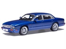 IXO Models Jaguar XJ8 X308 1998 1/43 Scale Metallic Blue Diecast Car
