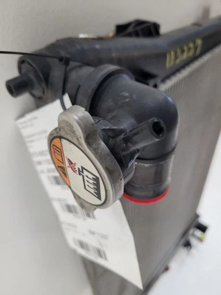 2011-2013 HYUNDAI SONATA Radiator VIN C 8th Digit 253103Q500 11-13 — 第 3/4 张图片