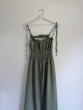 ✿ ZARA Women’s Green Smocked Maxi Dress Size S (US 6 / EUR S / MEX 26) Adjus