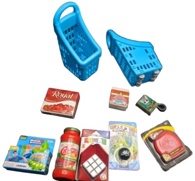 Mini Brand Food Etc Zuri 10 Ct. Frisbee, ChiChi's, Royal,Cart Rubiks,Super Ball 