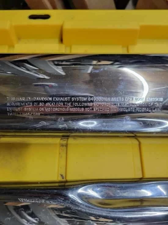 Harley Davidson Street Glide 2014 escape de stock Foto 4 de 4