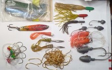 LARGE LOT MIXED DEEP SEA FISHING LURES JIGS HOOKS AND MORE VINTAGE 46 PC LOT