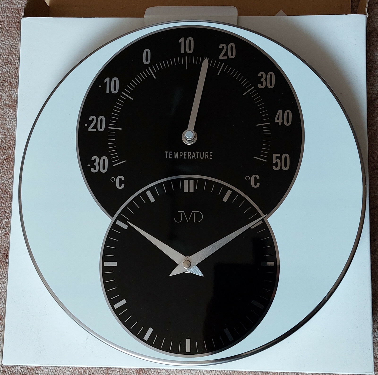 Wanduhr von JVD modisch modern mit Temperaturanzeige