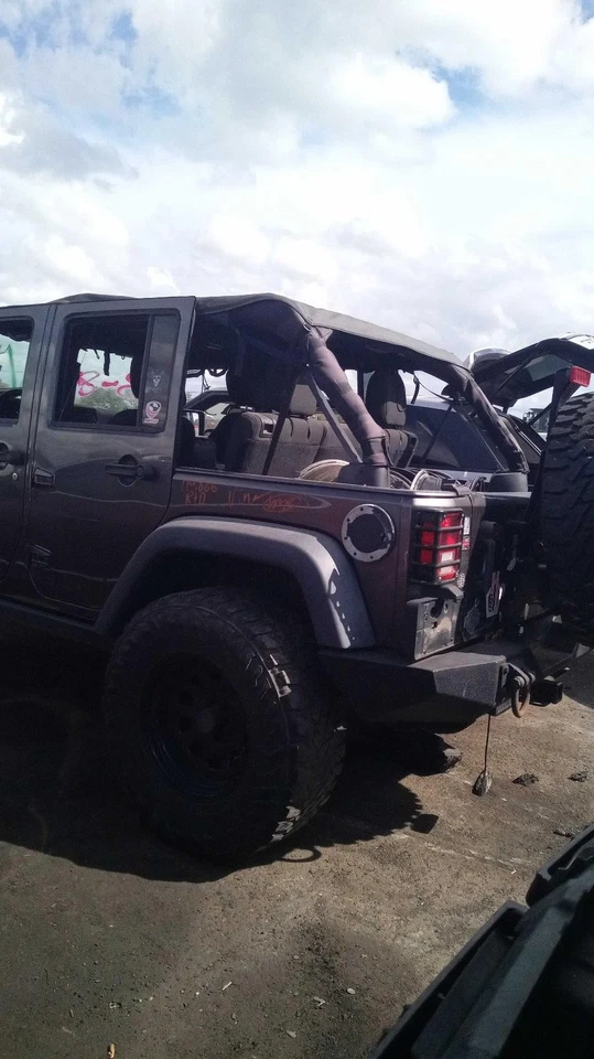 2016 Jeep Wrangler Windshield Grey OEM Used 68028605AK 119k Miles - Изображение 2 из 4