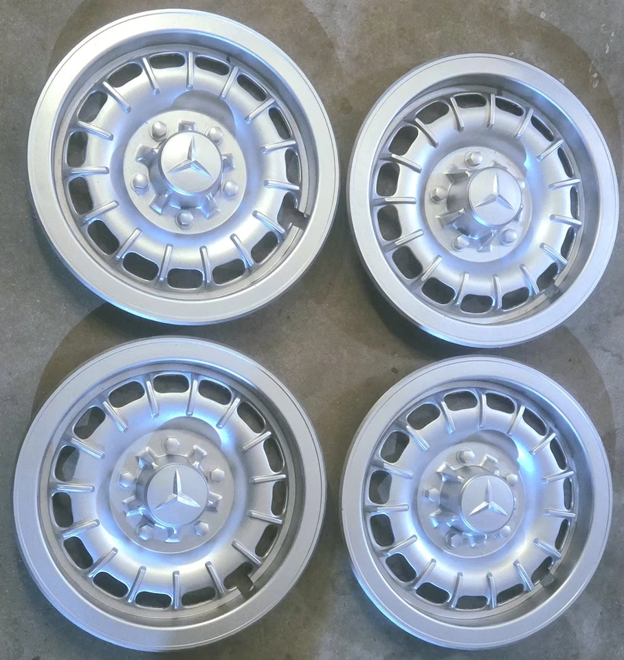Juego de 4 Tapacubos Accesorios 14" RARO 1974-1985 Mercedes-Benz Bundt Cubiertas de Rueda Foto 2 de 4
