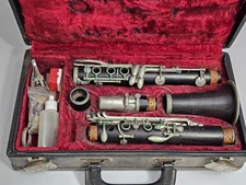 Vintage Noblet Wood clarinet in case France Leblanc 