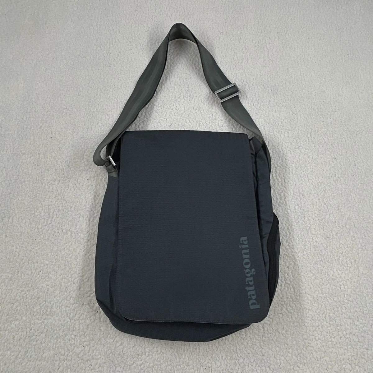Patagonia Men's Nylon Messenger Bags for sale - eBay
