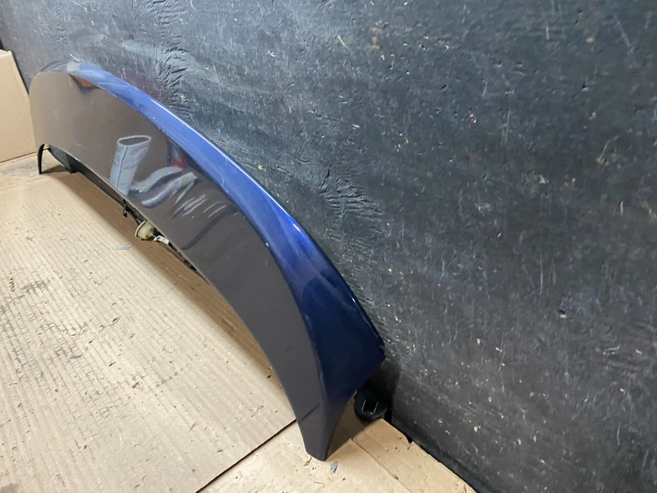 2007 to 2015 Mazda CX9 CX-9 Rear Spoiler Third Brake Light Oem v2527 DG - Image 2 of 4