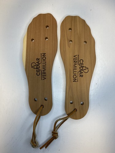 CEDAR VERMILLION Wood Plank SHOE KEEPER INSERTS w/ Leather Lanyard Women’s 5.5-6
