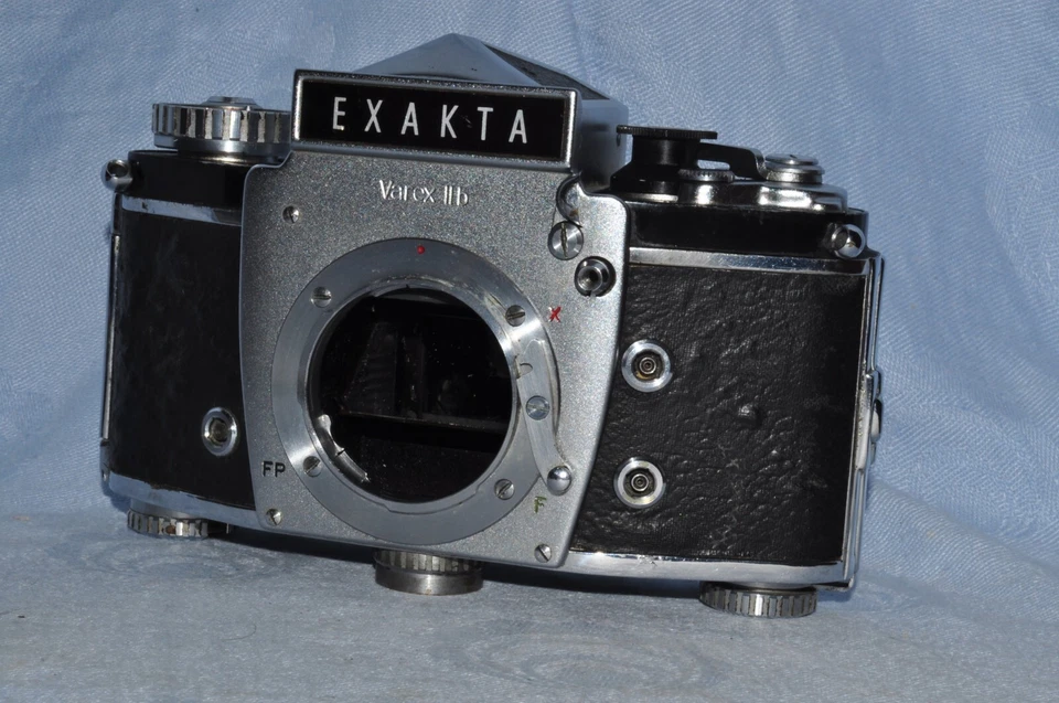 Exakta Varex Body II-b mod. 1963 - s.n.:1112898 - Defekt! - Immagine 4 di 4
