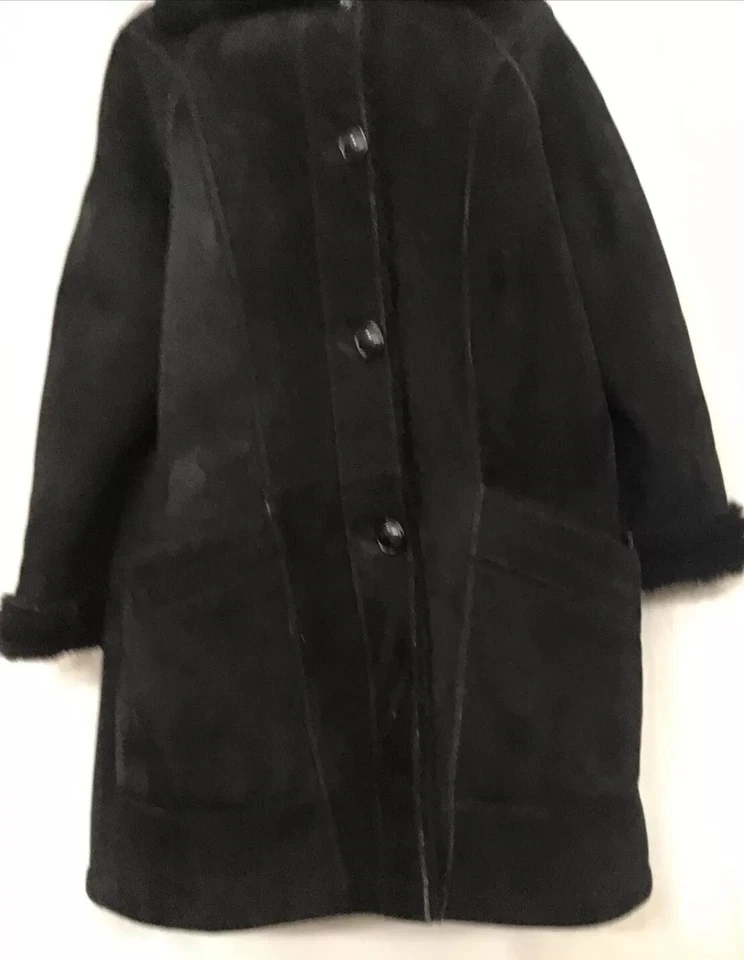 Jacques Jekel Paris  Shearling Lined Coat Black Suede Outside Button Down Size 8 - Image 4 of 4
