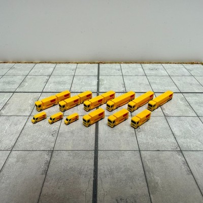für Herpa Wings 1:500 / 1:400 12x LKW Trucks Van Cargo / Airport Accessoires GSE