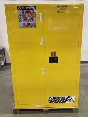 Justrite 90 Gallon Flammable Safety Cabinet Self Closing Doors Yellow 899020