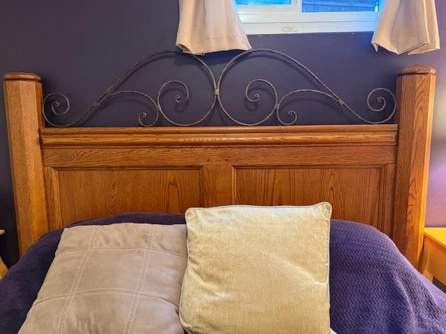 Bob Timberlake Lexington Queen Bedroom Set - Image 2 of 4